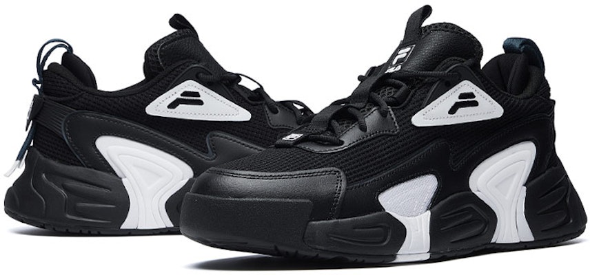 FILA 旋风旋涡休闲运动鞋 黑色 F12M034124FBW Purchase FILA 旋风旋涡休闲运动鞋 黑色 F12M034124FBW