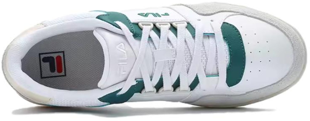 FILA Targa 'Putih Abu Hijau' F12M422206FWL Lookbook FILA Targa 'Putih Abu Hijau' F12M422206FWL