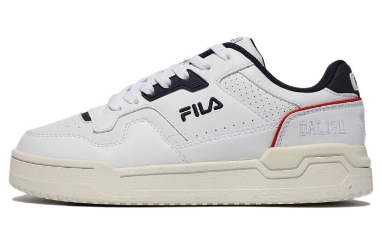 Buy FILA Targa Low '韩版白黑' 运动鞋 1TM01822E_147