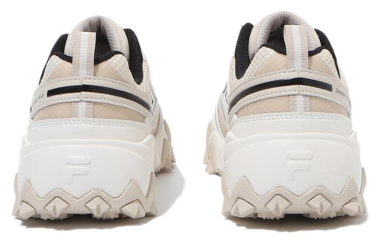 Shop FILA Taurus v3 '米色韩国版' 1RM02706F920