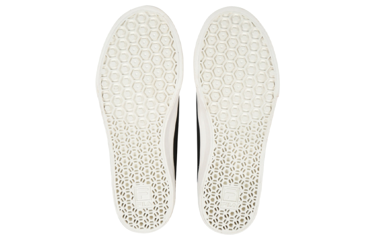 Shop Sepatu Skateboard Sol Tebal FILA Versi Hitam Putih 1XM01170_001