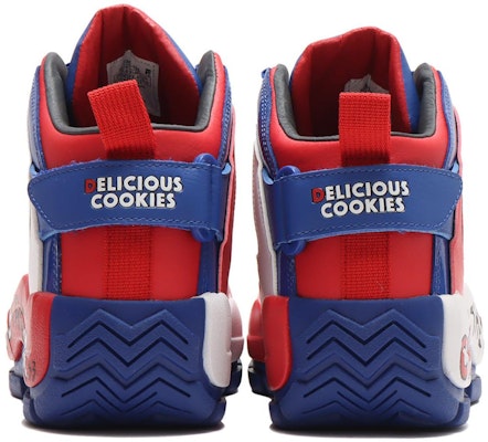 FILA TM PAINT x ATMOS x Grant Hill 2 'Merah Biru Putih' MFW23052-125 Lookbook FILA TM PAINT x ATMOS x Grant Hill 2 'Merah Biru Putih' MFW23052-125