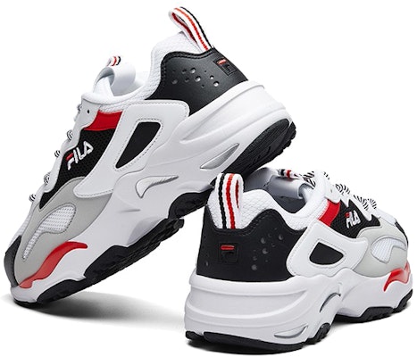 FILA Tracer Low Running Shoes Black/White/Red F12M021111FBW Lookbook FILA Tracer Low Running Shoes Black/White/Red F12M021111FBW