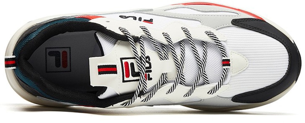 FILA Tracer ‘白昼岩灰’ F12M011109FWG Lookbook FILA Tracer ‘白昼岩灰’ F12M011109FWG