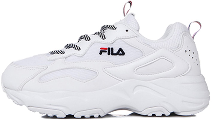 FILA Tracer 'Retro Trendy Putih' 1RM01153_100 Buy FILA Tracer 'Retro Trendy Putih' 1RM01153_100