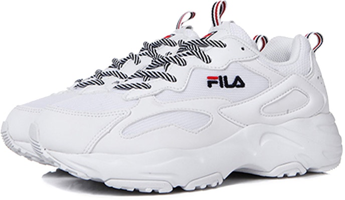 FILA Tracer 'Retro Trendy Putih' 1RM01153_100 Lookbook FILA Tracer 'Retro Trendy Putih' 1RM01153_100