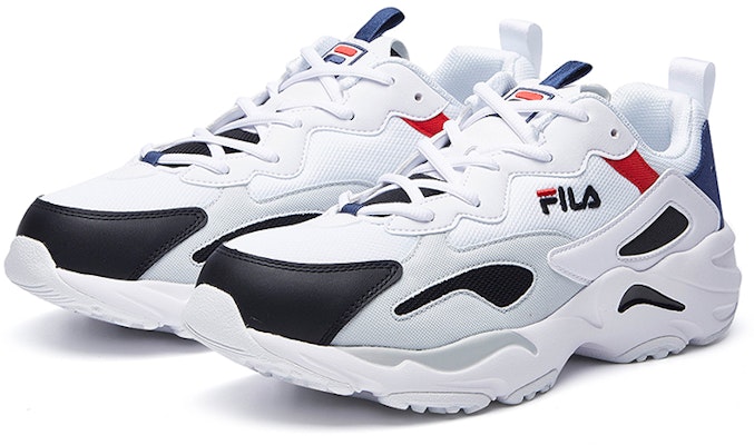 FILA Tracer 'Putih Hitam' F12M041104FWB Lookbook FILA Tracer 'Putih Hitam' F12M041104FWB