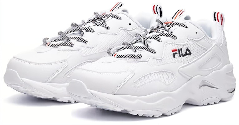 휠라 트레이서 러닝화 (화이트) F12M021111AWT Lookbook 휠라 트레이서 러닝화 (화이트) F12M021111AWT