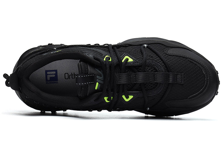 Lookbook FILA户外跑鞋低帮款 A12M142208FBK