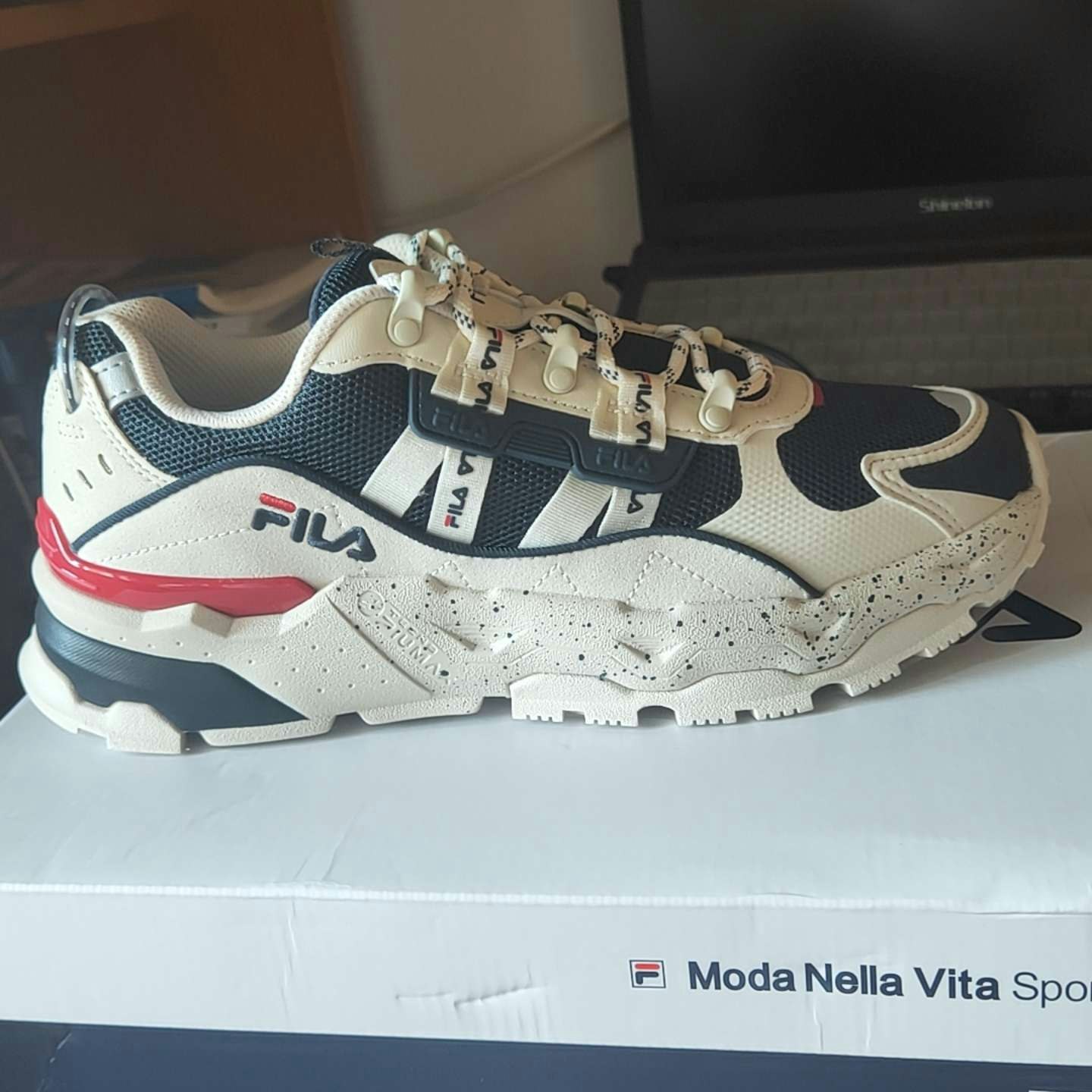 fila-trek-starry-sky-f12-m232176-ewd