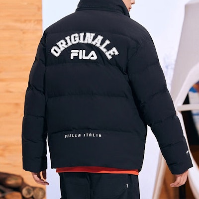 FILA Unisex Hoodie Jaket Resleting Huruf - Hitam. F11U349901FBK Purchase FILA Unisex Hoodie Jaket Resleting Huruf - Hitam. F11U349901FBK