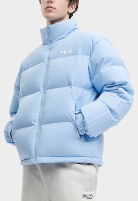 FILA男女同款标志印花防风厚羽绒服-纯蓝色 F51U349901F-LB Shop FILA男女同款标志印花防风厚羽绒服-纯蓝色 F51U349901F-LB