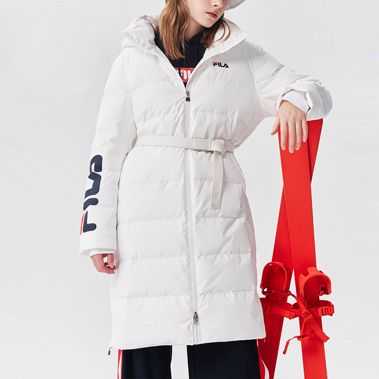 FILA Unisex Logo Printed Loose Fit Hooded Mid-Length White Down Jacket. F51U048901F-WT 圖 4