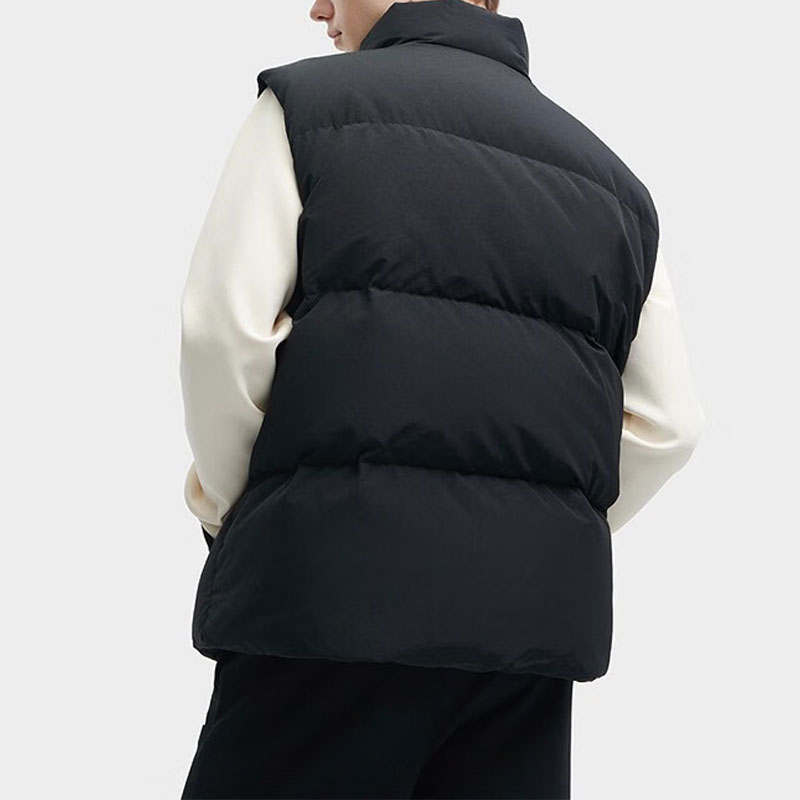 Purchase FILA ユニセックス オーバーサイズ ブラック ダウンベスト ロゴプリント裏地付き F51U349903FBK