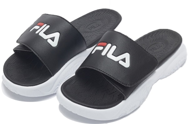 Sandal Santai Tebal FILA Velcro 'Korean Hitam Putih' 1SM00559D_013 Lookbook Sandal Santai Tebal FILA Velcro 'Korean Hitam Putih' 1SM00559D_013