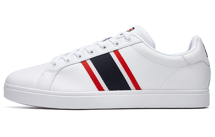 Buy FILA Vintage ''Wit'' F12M014301FWT