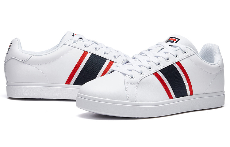Shop FILA Vintage ''Wit'' F12M014301FWT
