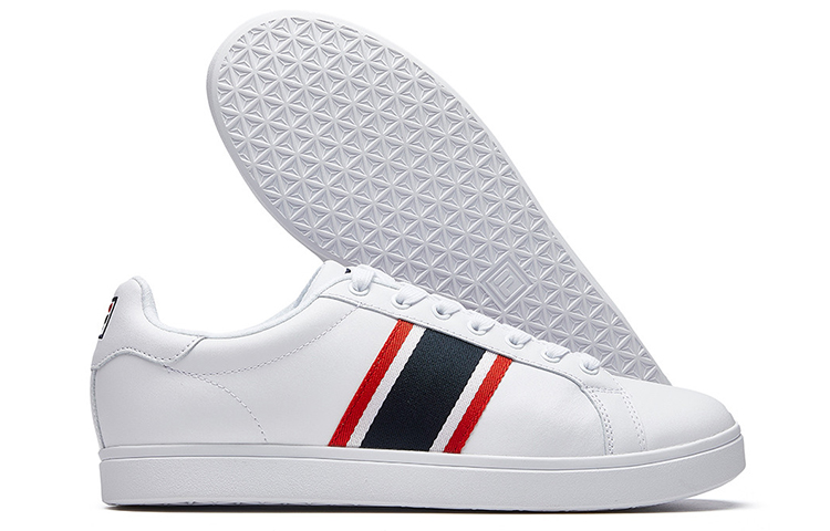 Purchase FILA Vintage ''Wit'' F12M014301FWT