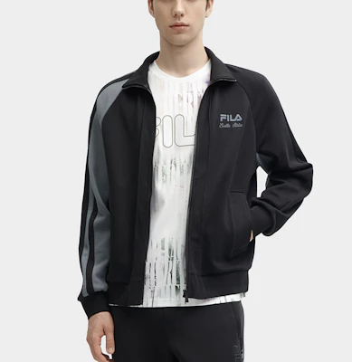 FILA 復古刺繡Logo黑色運動外套 F11M418502F-BK Shop FILA 復古刺繡Logo黑色運動外套 F11M418502F-BK