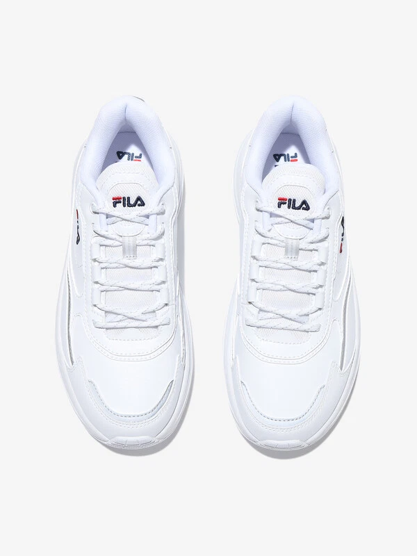 Shop FILA Wavy Day 运动鞋 白色/白色/白色 11001RM02850H100