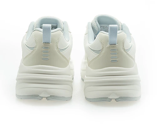 FILA 潮流波浪日 V2 运动鞋 FS261OD03X037-102 Lookbook FILA 潮流波浪日 V2 运动鞋 FS261OD03X037-102