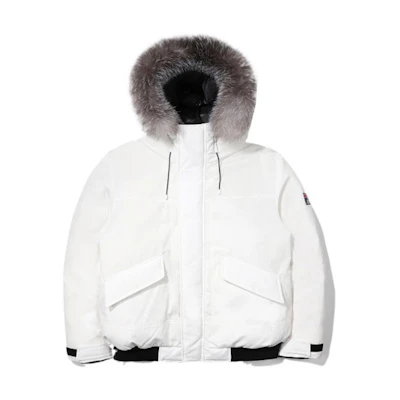 FILA White Logo Unisex Hooded Puffer Jacket Long Sleeve Outerwear. FS2DJE4106X-OWH