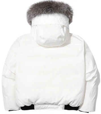 FILA Jaket Puffer Hoodie Putih Unisex Lengan Panjang. FS2DJE4106X-OWH Lookbook FILA Jaket Puffer Hoodie Putih Unisex Lengan Panjang. FS2DJE4106X-OWH