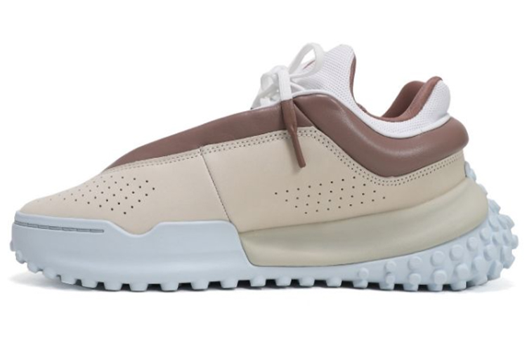 FILA x MIHARA YASUHIRO Beige Low-Top Casual Sneakers. Beige P06FW136