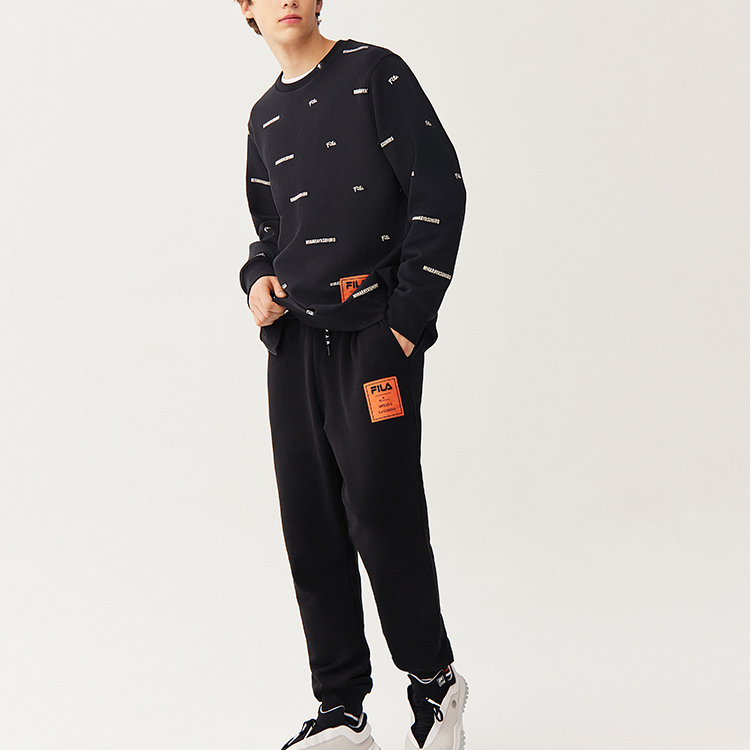 Shop FILA x Mihara Yasuhiro Logo印花寬鬆款黑色套頭衛衣 F71M118205F-BK