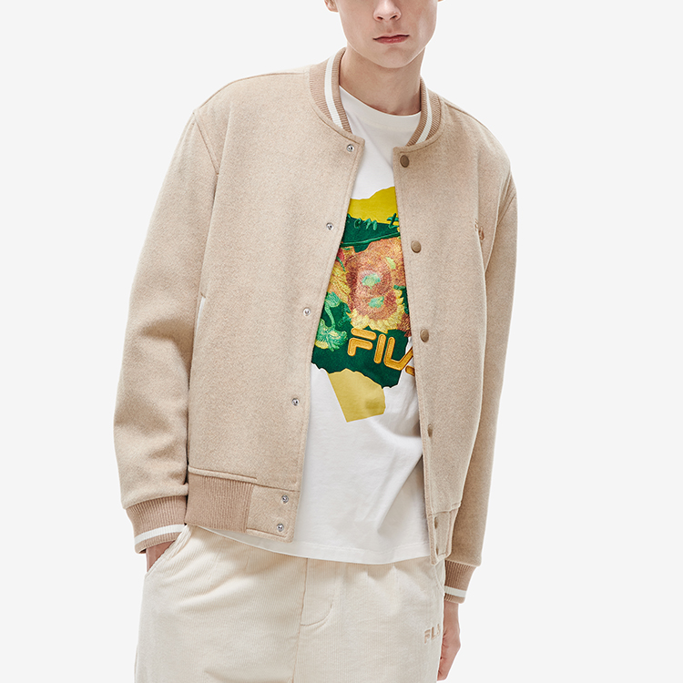 FILA Van Gogh Museum  Logo Casual Warm Baseball Jacket Camel Gray. F11M218706F-DK 圖 5