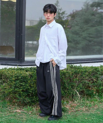 FILLUMINATE Nylon Two Tuck Track Pants - Navy FBFCUPT001NY Purchase FILLUMINATE Nylon Two Tuck Track Pants - Navy FBFCUPT001NY