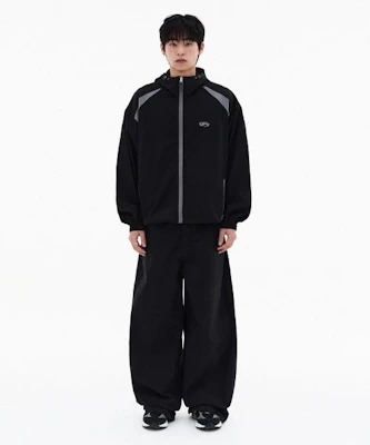 FILLUMINATE Taslan Windbreaker Jacket - Black Taslan Wind Taker Jacket Shop FILLUMINATE Taslan Windbreaker Jacket - Black Taslan Wind Taker Jacket
