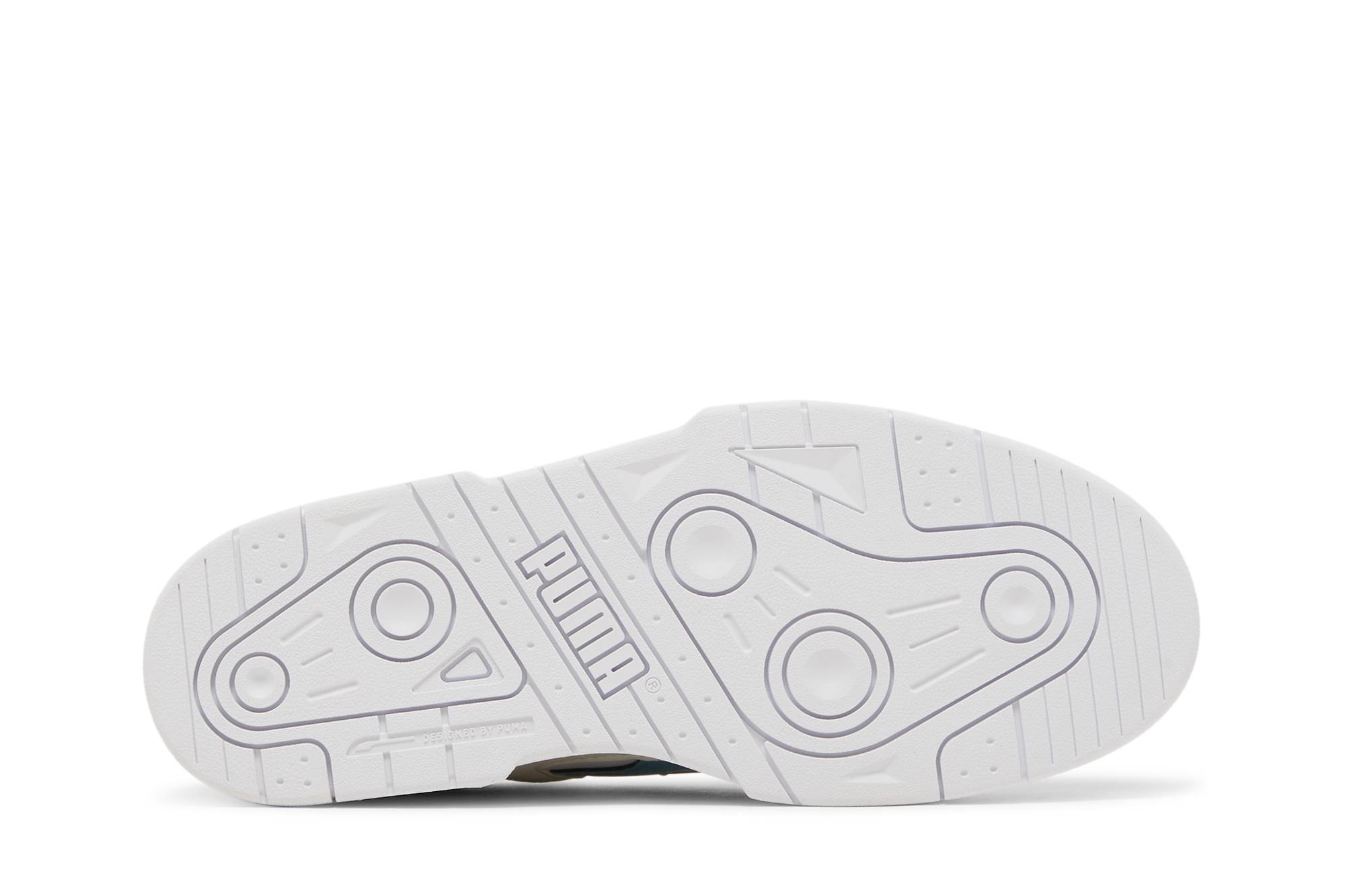 Shop 最终幻想14 x Puma Slipstream 'Light' 轻便鞋 307713-02