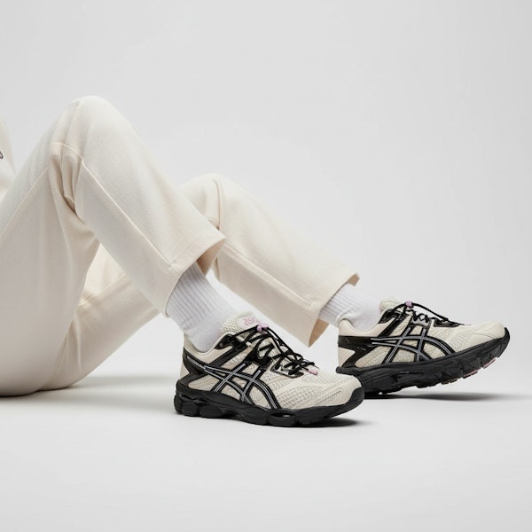 フィネス x アシックス ゲル キュムラス 16 'デザートローズ' 1203B003-200 Order フィネス x アシックス ゲル キュムラス 16 'デザートローズ' 1203B003-200