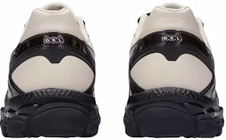 Purchase Finesse x ASICS Gel Cumulus 16 ''Desert Rose'' Scarpe Sneakers 1203B003-200