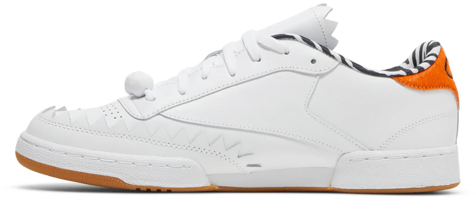 Flintstones Conocen a Jetsons x Reebok Club C 'Wilma'. GX3972 Lookbook Flintstones Conocen a Jetsons x Reebok Club C 'Wilma'. GX3972