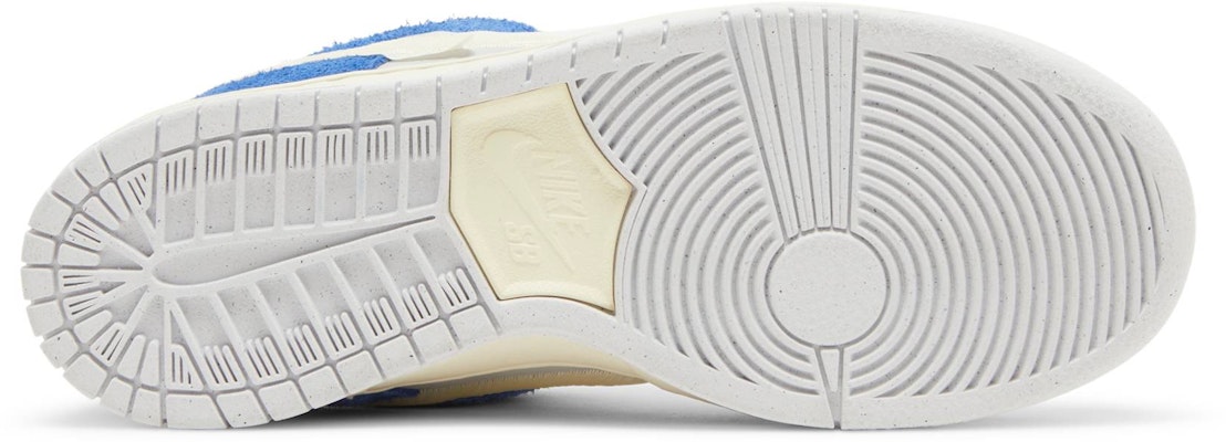 Fly Streetwear x Nike SB Dunk Low DQ5130-400 Shop Fly Streetwear x Nike SB Dunk Low DQ5130-400