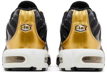 Foot Locker x Nike Air Max Plus Premium '50th Anniversary' Edisi Ulang Tahun Ke-50 HM0352-100 Details for Foot Locker x Nike Air Max Plus Premium '50th Anniversary' Edisi Ulang Tahun Ke-50 HM0352-100