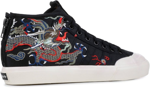 Footpatrol x JUICE x adidas Matchcourt Mid 'Dragon' Sepatu Naga CM7877 Lookbook Footpatrol x JUICE x adidas Matchcourt Mid 'Dragon' Sepatu Naga CM7877