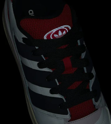 Forum 2000 Retro Sneakers JI3277 2