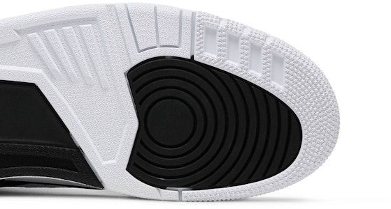 Fragment Design x Air Jordan 3 Retro SP 'Putih' DA3595-100 Purchase Fragment Design x Air Jordan 3 Retro SP 'Putih' DA3595-100