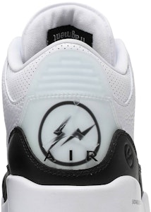 Fragment Design x Air Jordan 3 Retro SP 'Putih' DA3595-100 Sizing Fragment Design x Air Jordan 3 Retro SP 'Putih' DA3595-100