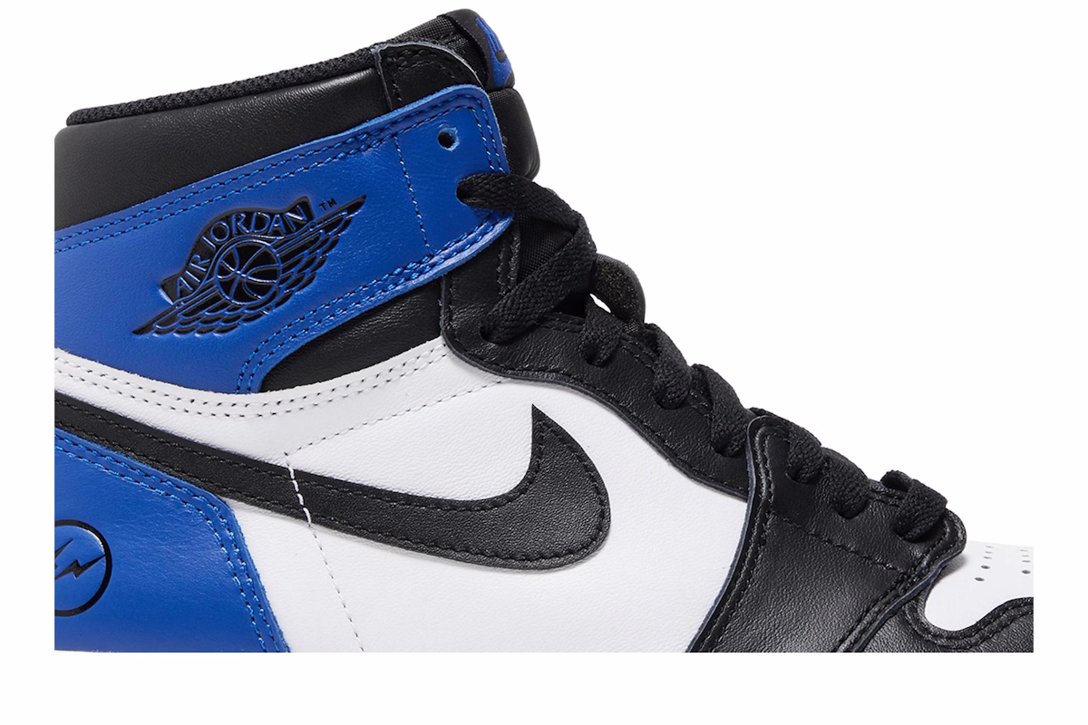 Fragment Design x Jordan x Air Jordan 1 Retro High OG 'Friends and Family'
