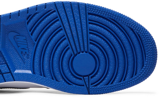 Fragment Design x Jordan x Air Jordan 1 Retro High OG 'Friends and Family' 716371-040-FF Purchase Fragment Design x Jordan x Air Jordan 1 Retro High OG 'Friends and Family' 716371-040-FF