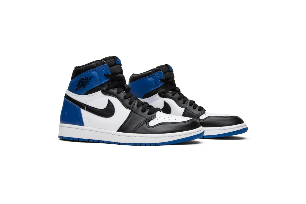 Fragment Design x Jordan x Air Jordan 1 Retro High OG 'Friends and Family' 716371-040