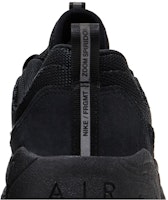 Fragment Design x Nike Air Zoom Spiridon 'Hitam' HF5455-001 Sizing Fragment Design x Nike Air Zoom Spiridon 'Hitam' HF5455-001