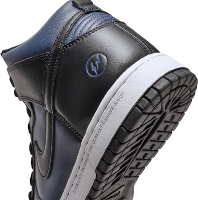 Fragment Design x Nike Dunk High 'Tokyo' - Fragment Design x Nike Dunk Tinggi 'Tokyo' DJ0383-400 2