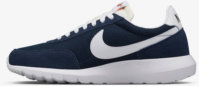 Fragment Design x Nike Roshe 'Daybreak' Sneakers 826669-410 Purchase Fragment Design x Nike Roshe 'Daybreak' Sneakers 826669-410