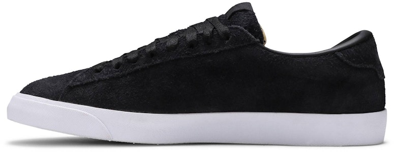 Fragment Design x Nike Tennis Classic AC SP 'Negro Gamuza' 693505-001 Lookbook Fragment Design x Nike Tennis Classic AC SP 'Negro Gamuza' 693505-001