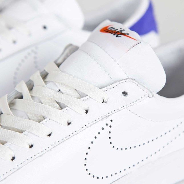 Purchase Fragment Design x Nike Tennis Classic SP 693505-115